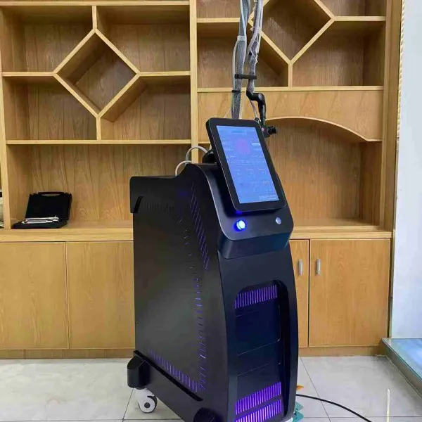 CO2 laser fractional machine